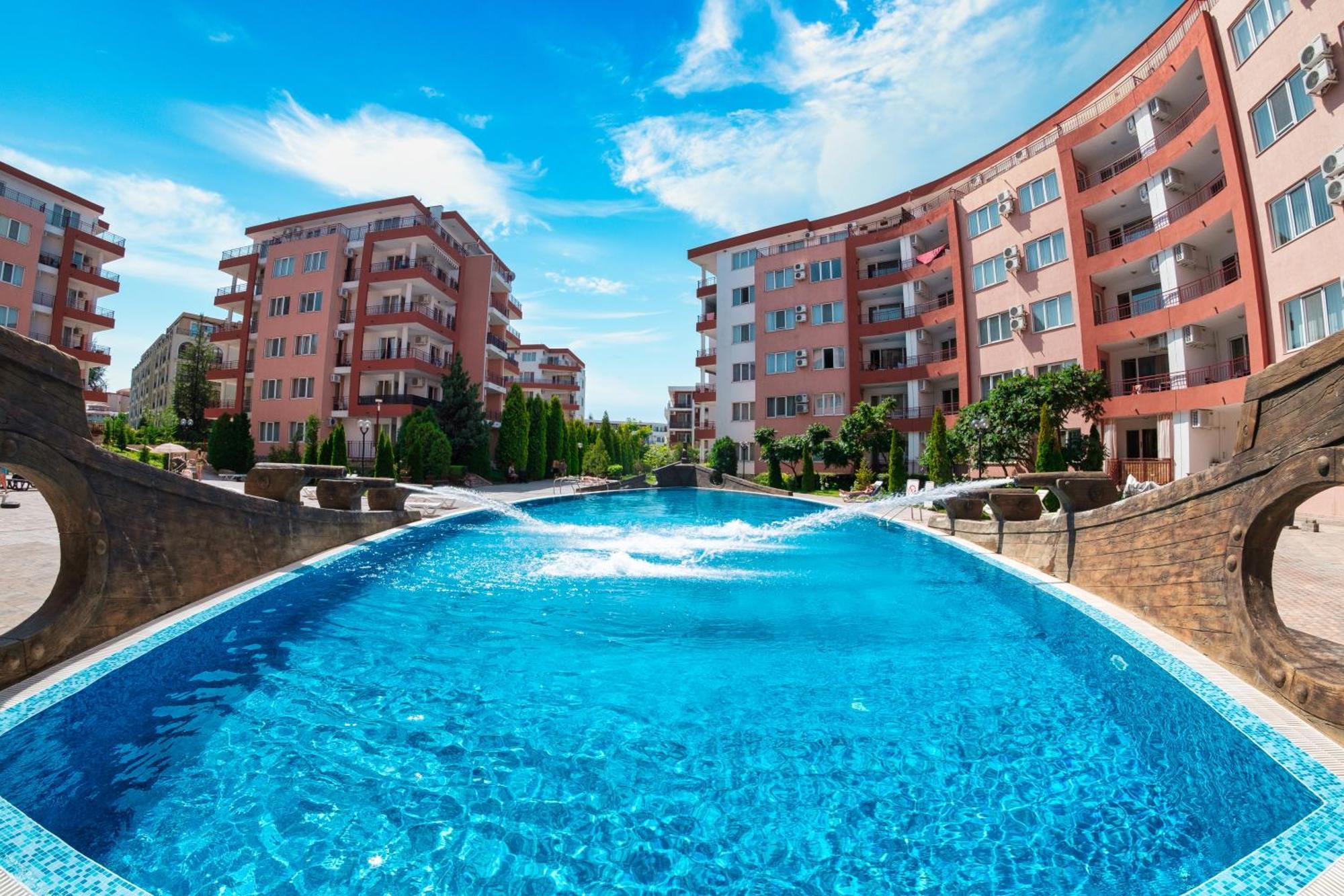 Privillege Fort Noks Beach Apartments Elenite Exterior photo